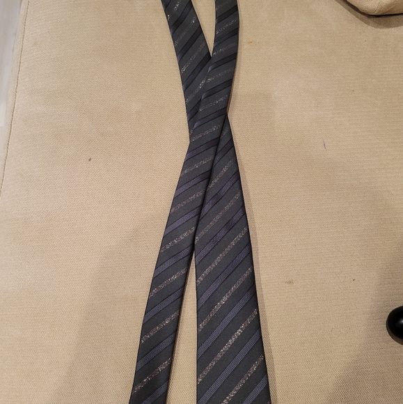 Ties - Picture 3 of 16